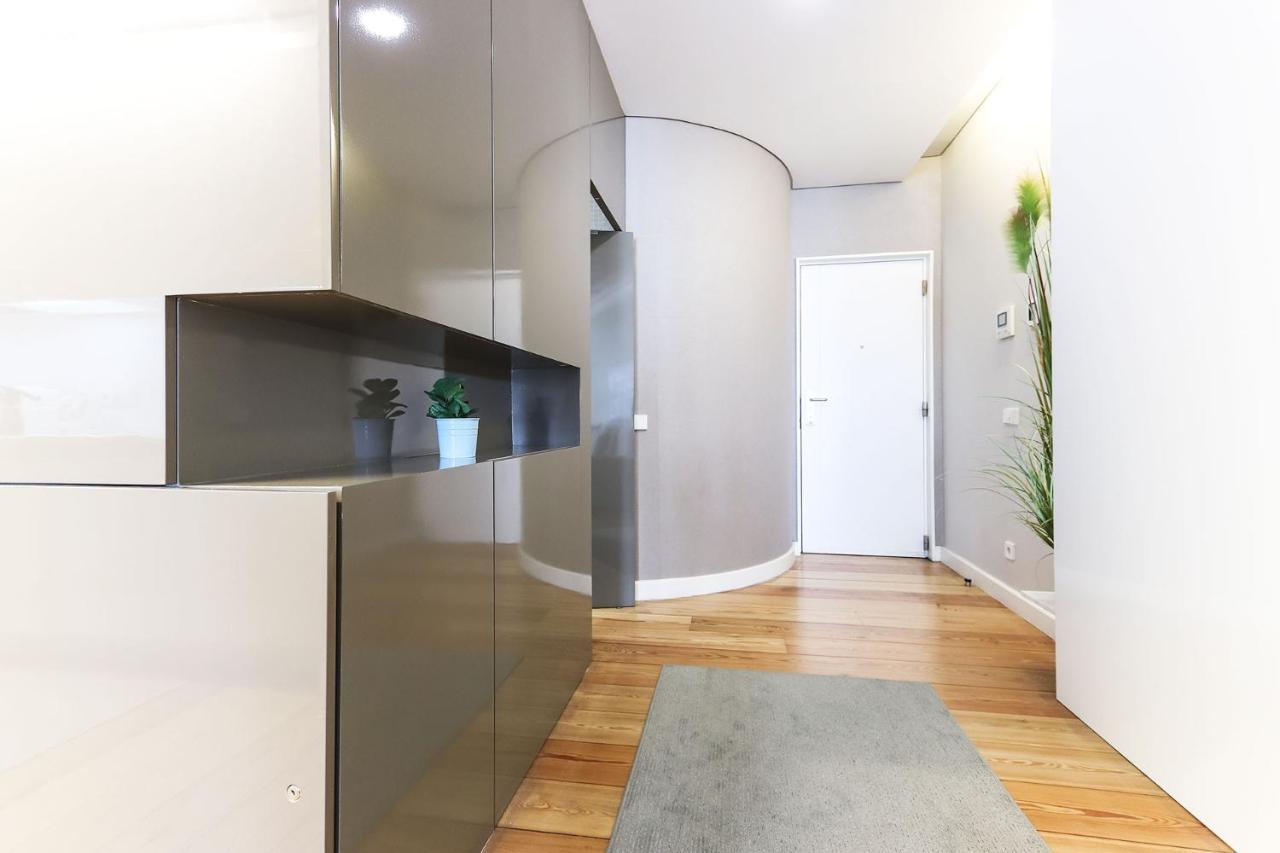 Modern Chiado By Homing Apartment Lisabona Exterior foto